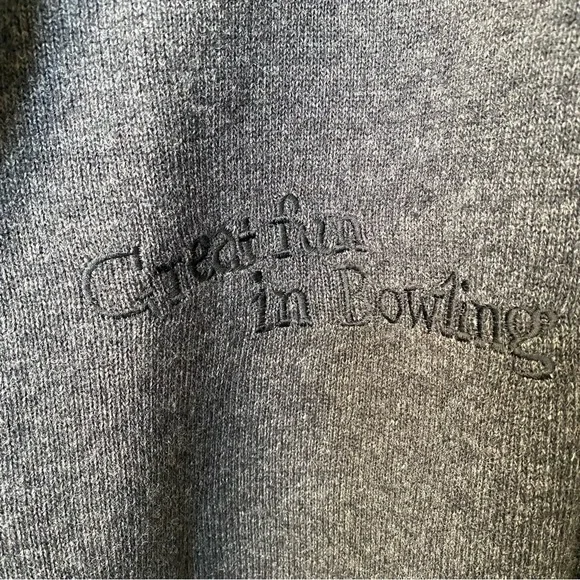 Vintage “Great fun in Bowling” sweater - Picture 6 of 6